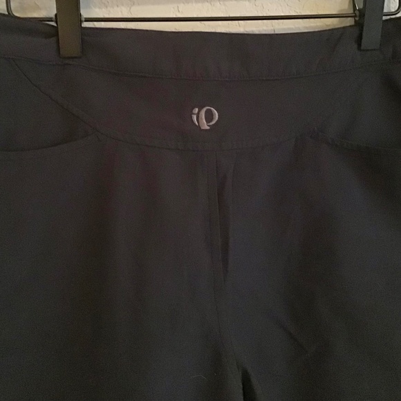Pearl Izumi woman shorts - Picture 2 of 6